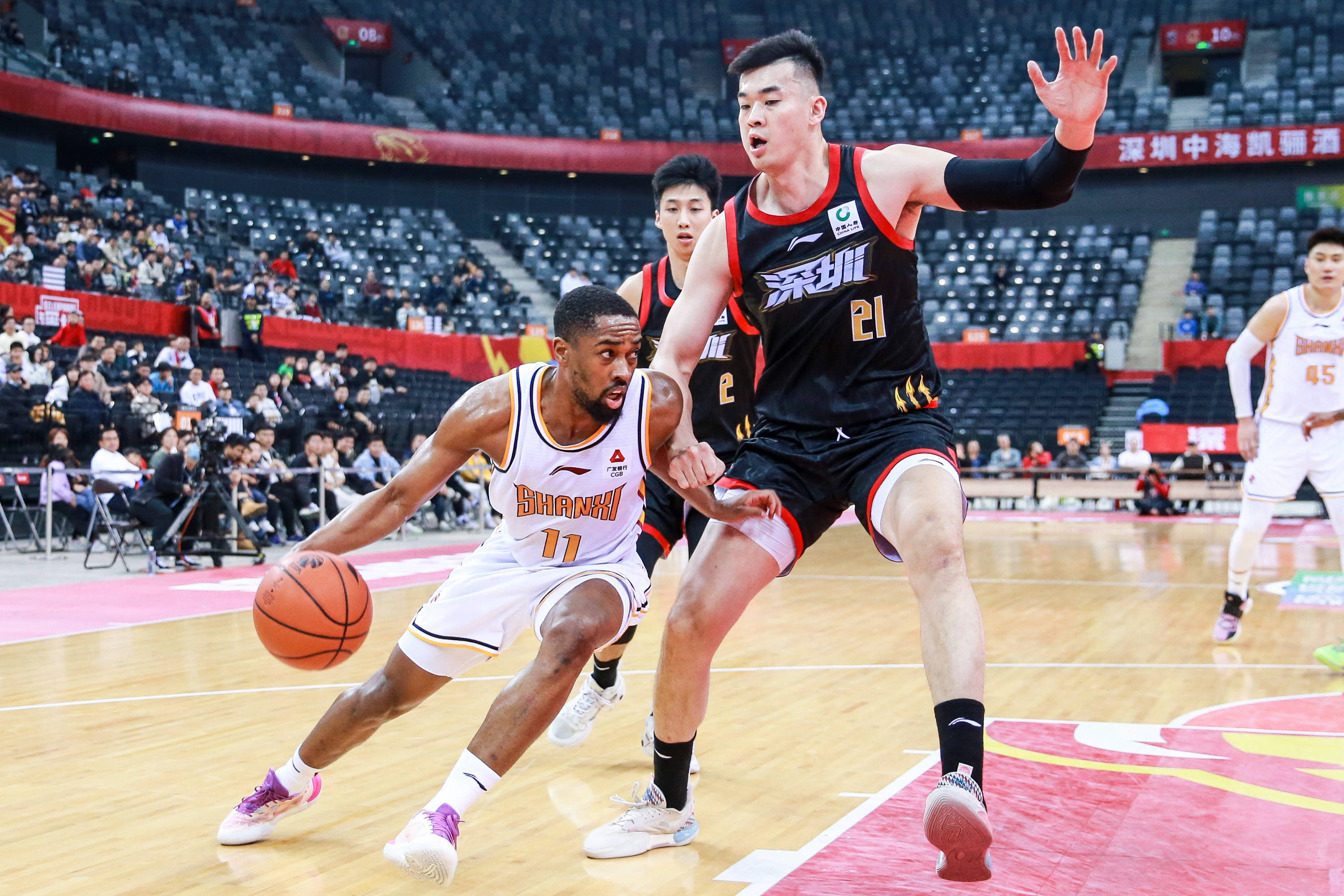 伊即使加盟 伊即使加盟